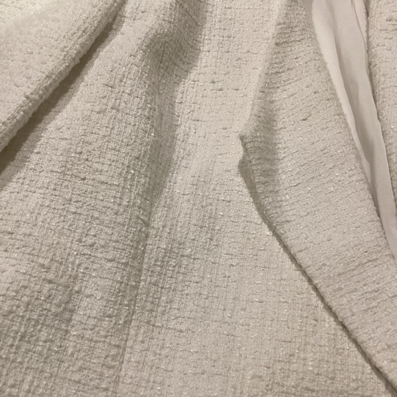 Express White Puff Shoulder Boucle Jacket - Picture 5 of 9